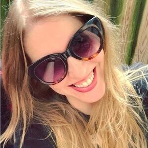 Meet your Posher, Lou